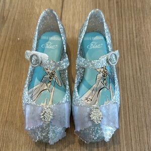 Mini Melissa Frozen jelly shoes. Toddler girls size 11